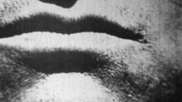 A Photographic Contortion (1901) James Williamson 17 The big swallow